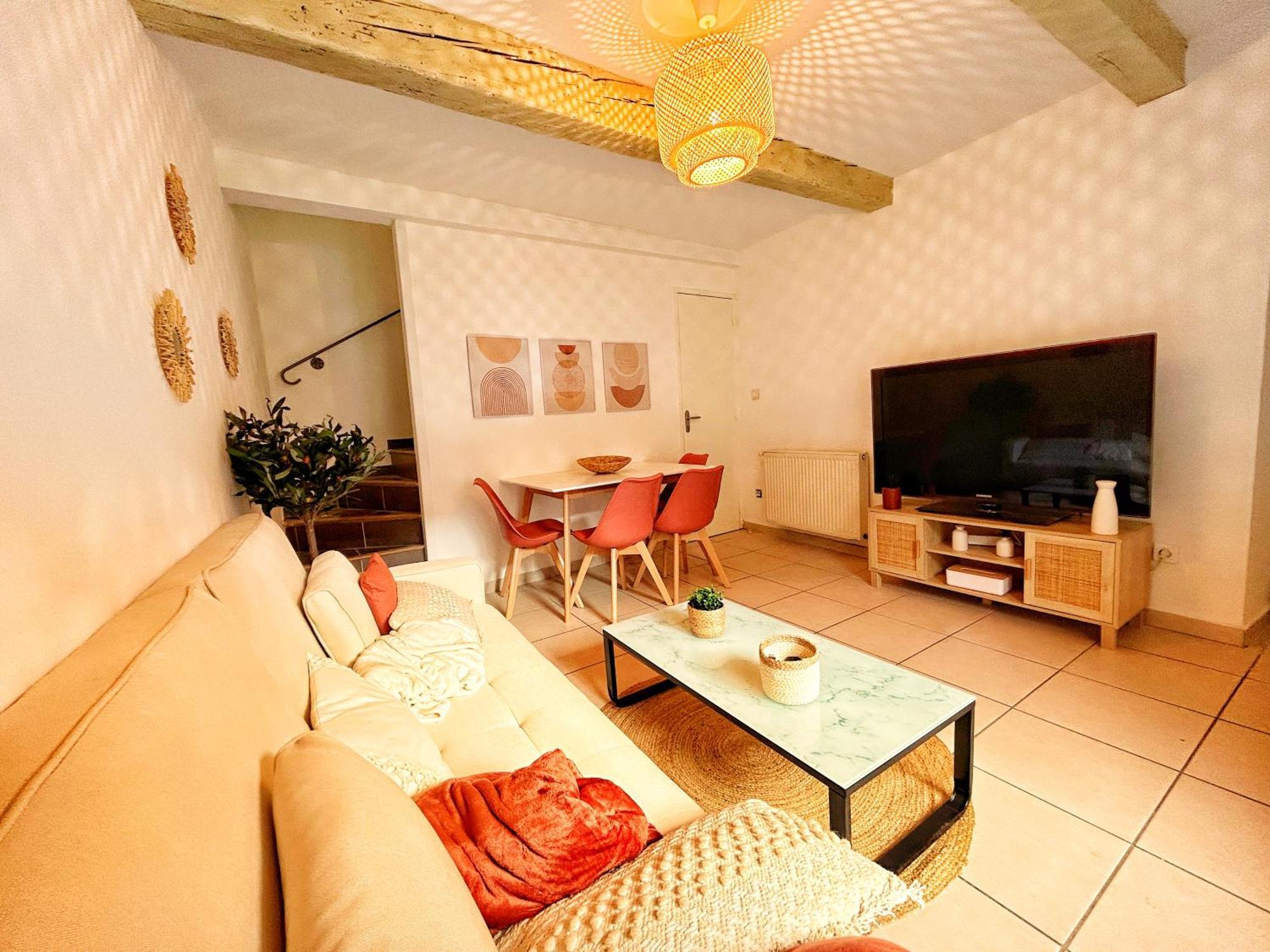 Terracotta Tranquility Apartment Arles Bagian luar foto